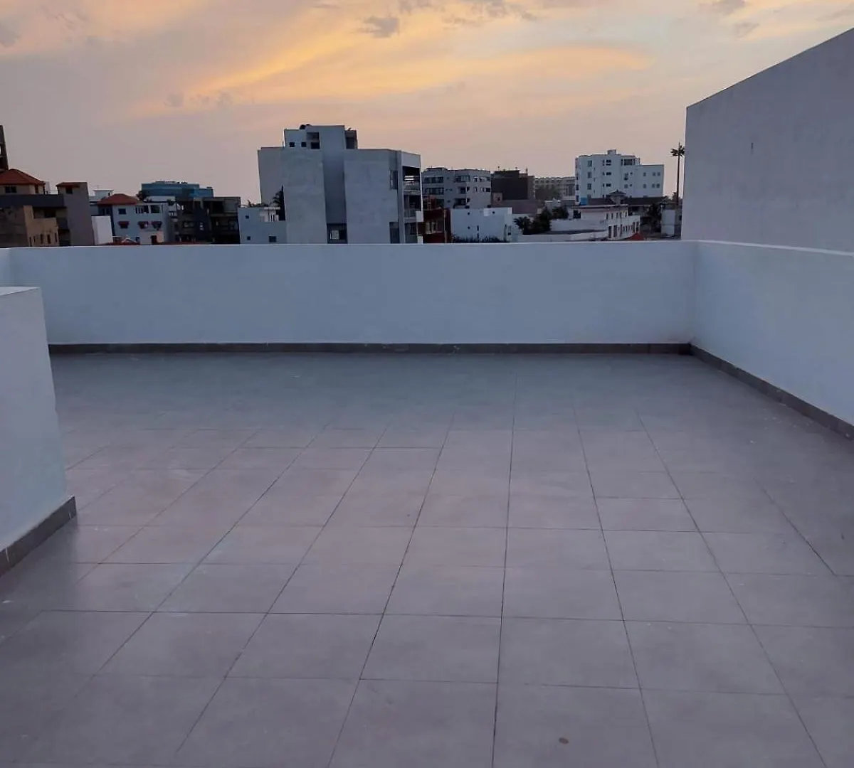 Beautiful Villa With Pool And Sea View Dakar